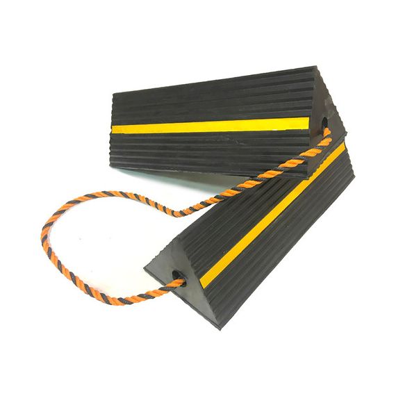 Cuña Traba Rueda Camión / Aeronáutica Con 95 Cm De Soga