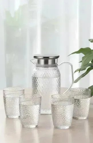 Jarra De Acrilico 1.5 L Con 4 Vasos 210 Ml Frio Calor