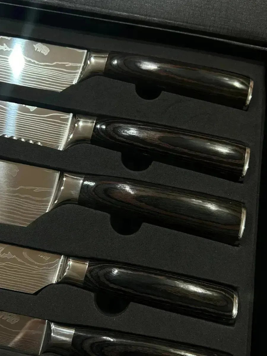 Set De 5 Cuchillos De Cocina Estilo Madera Acero Damasco - Image 3