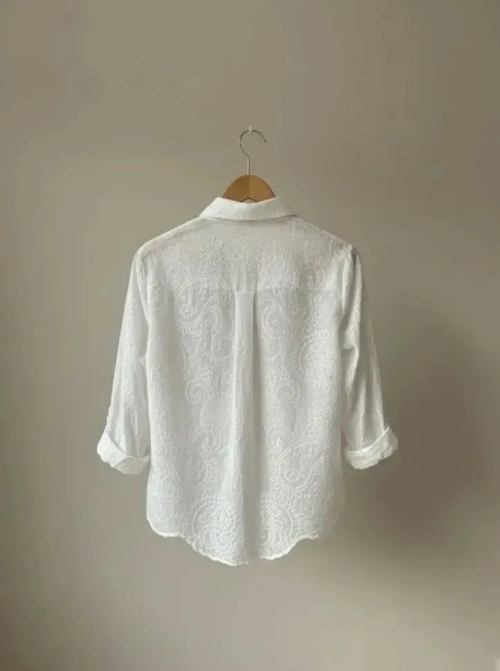 Camisa Blusa Estilo Broderie De Mujer Delicada - Image 4