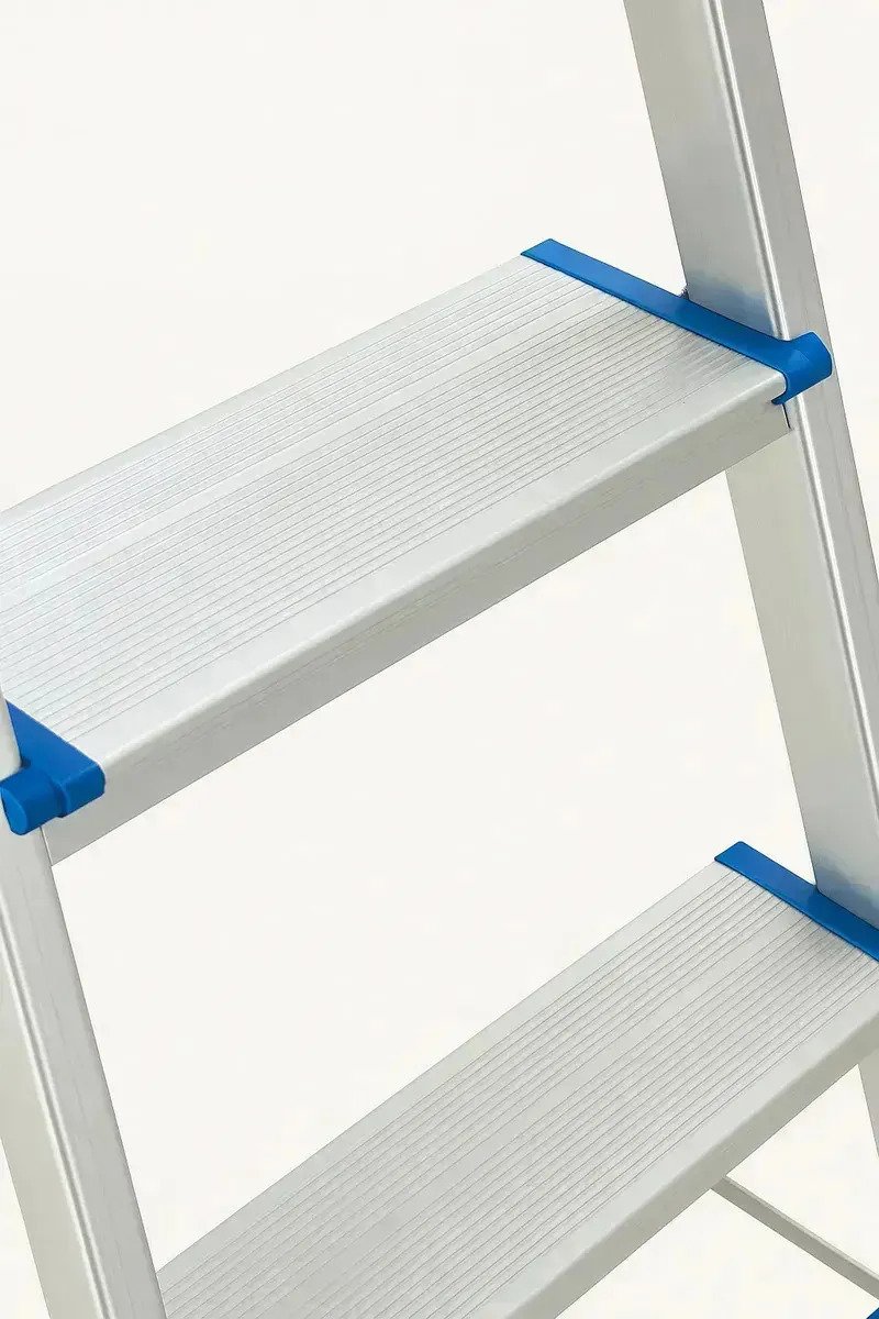Escalera Tijera De Aluminio Antideslizante Reforzada - Image 8