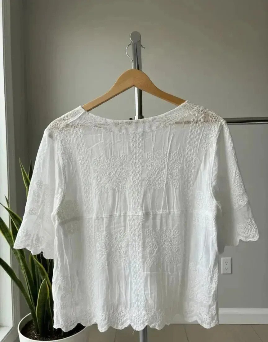 Camisa Blusa Bordada Con Diseño Premium De Mujer Delicada - Image 4