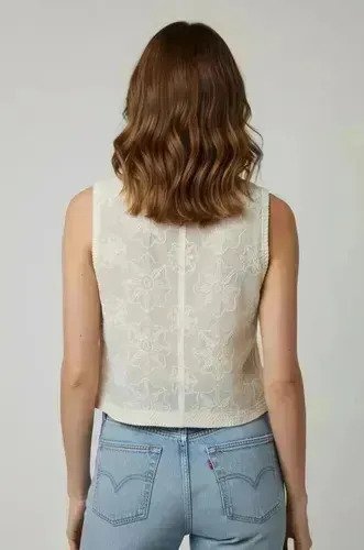 Musculosa Tejida Con Bordado Diseño Floral Premium De Mujer - Image 3